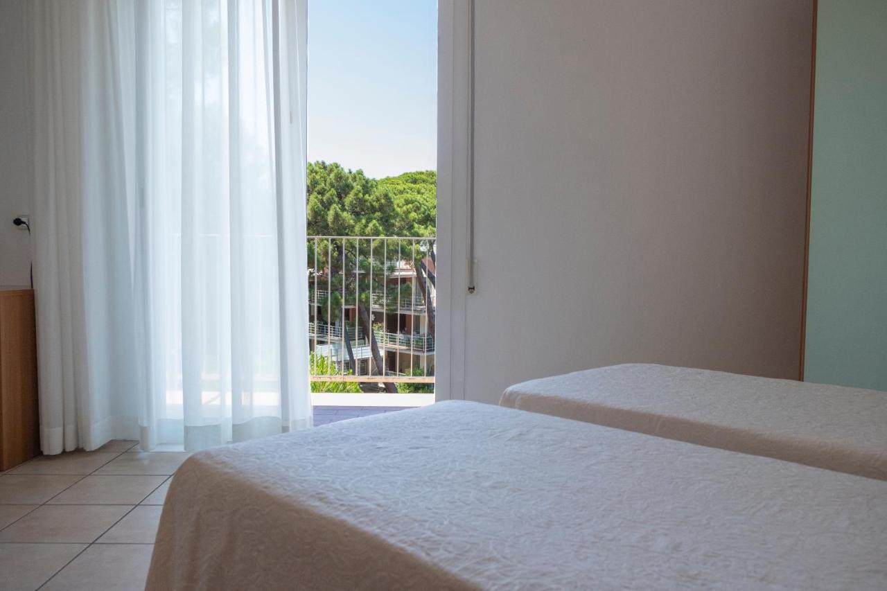 Hotel Orsa Maggiore Milano Marittima Exteriör bild