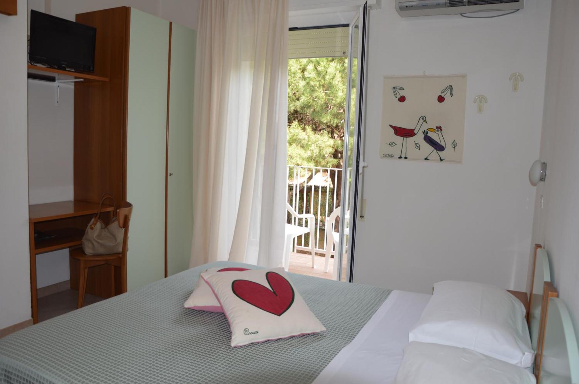 Hotel Orsa Maggiore Milano Marittima Rum bild
